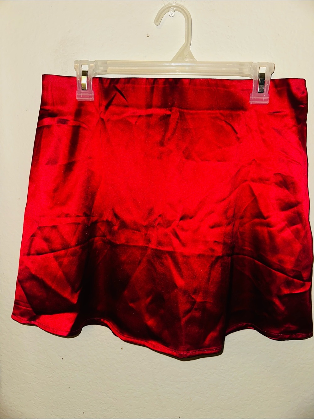 Zeagoo hot pink satin mini skirt size large BNWT